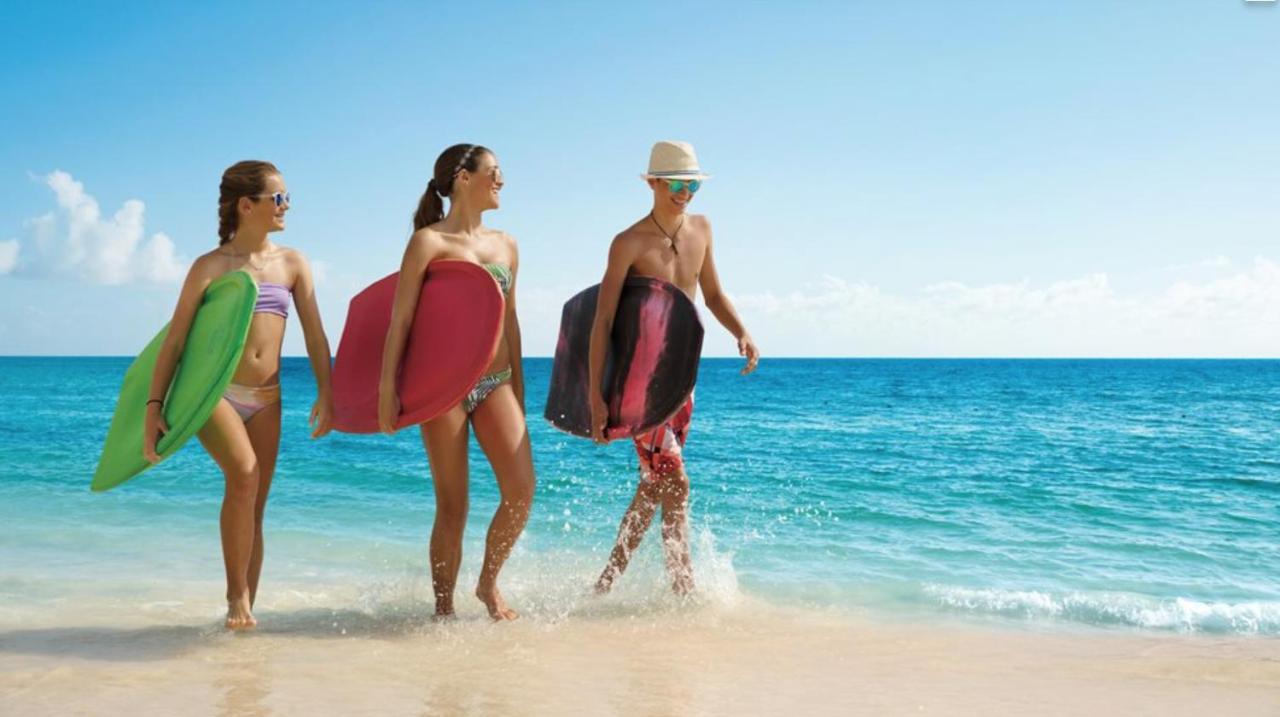 Aventura Village Los Corales Beach And Spa Punta Cana Kültér fotó